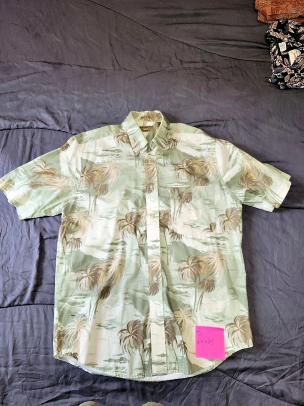 Natural Issue Tropical Floral Short Sleeve Shirt in Green & White